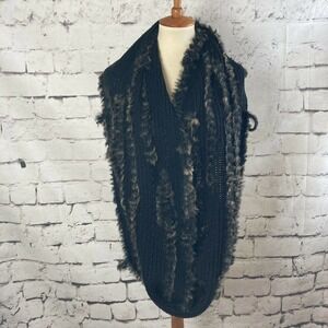 pink tartan infinity rabbit‎ And Knit scarf Black